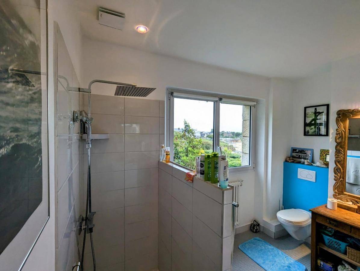 Three-Bedroom Villa in Lancieux, Région de Dinan