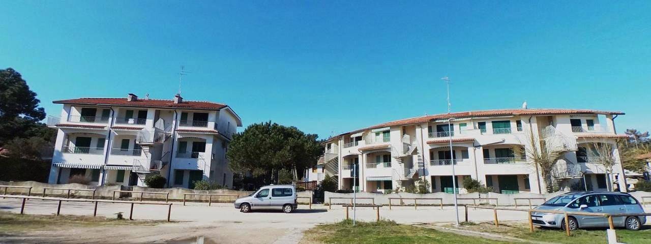 Ferienwohnung für 5 Personen, mit Balkon und Ausblick in Lido di Spina