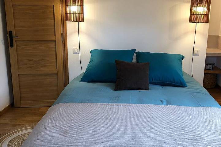 Location de vacances pour 6 personnes, avec terrasse et jardin à Sotta - 2