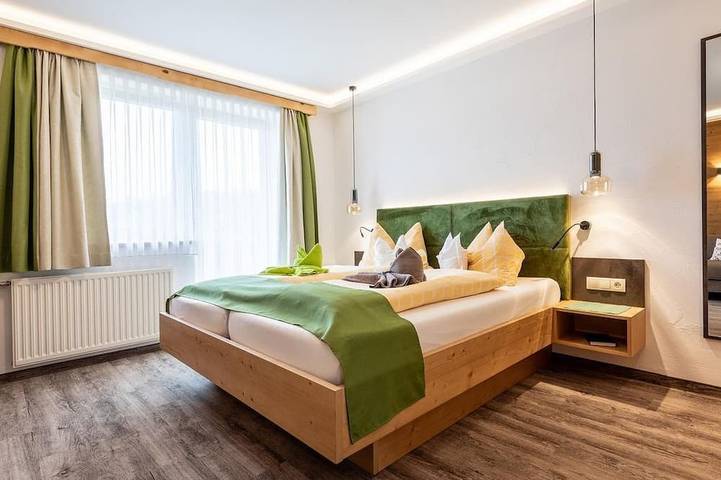 Ferienhaus für 3 Personen, mit Balkon und Garten sowie Whirlpool und Sauna