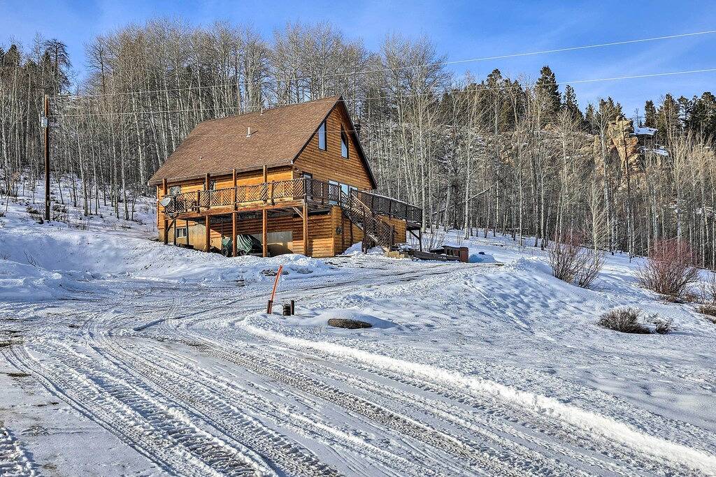 Gore Pass Kremmling Kabine w / Hot Tub & Mtn. Ansichten! in Medicine Bow-Routt Nationalwald