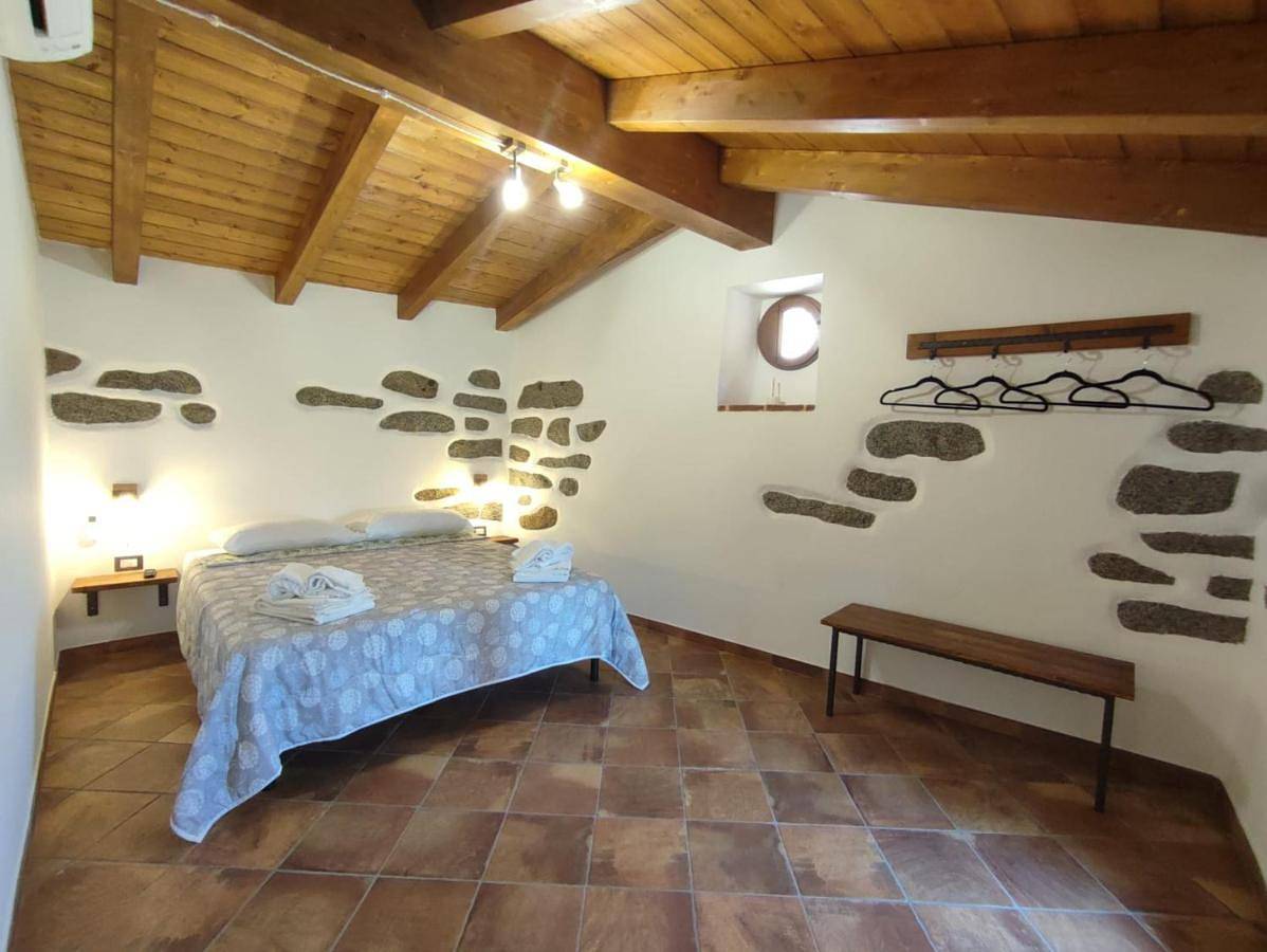 Double Room in Loceri, Barbagia