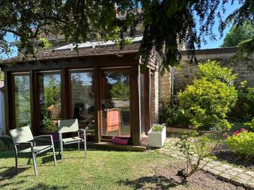 Chambre d’hôte pour 3 personnes, avec jardin ainsi que terrasse et vue, animaux acceptés à Villennes-sur-Seine