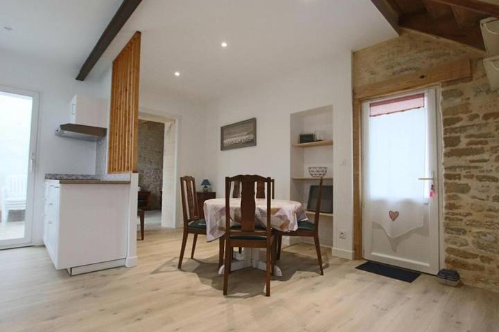 Location de vacances pour 6 personnes, avec Terrasse dans Office De Tourisme Du Chateau D Oleron