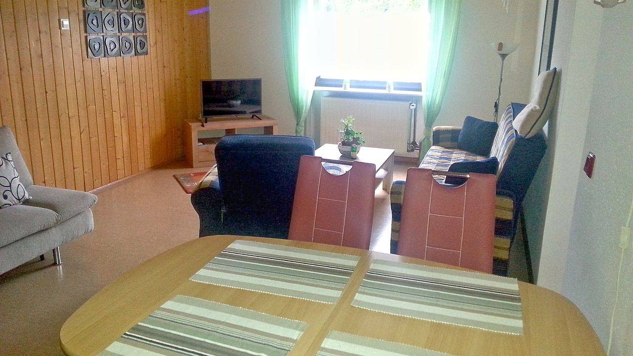 Ganze Ferienwohnung, Ferienwohnung für 2 Personen (56 m²) in Sankt Wendel in Sankt Wendel, Saar-Nahe-Bergland