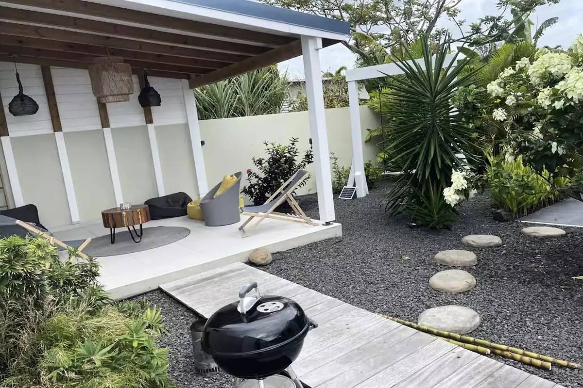 Houses & Villas for 4 Persons in Le Moule, Guadeloupe (Caribbean)