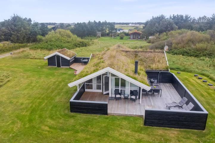 Ferienhaus für 6 Personen, mit Whirlpool und Terrasse sowie Sauna in Grønhøj Strand