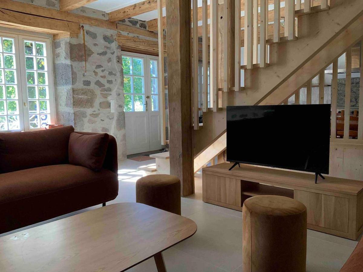 Belle maison au pied du Puy Mary in Le Falgoux, Parc naturel régional des Volcans d'Auvergne