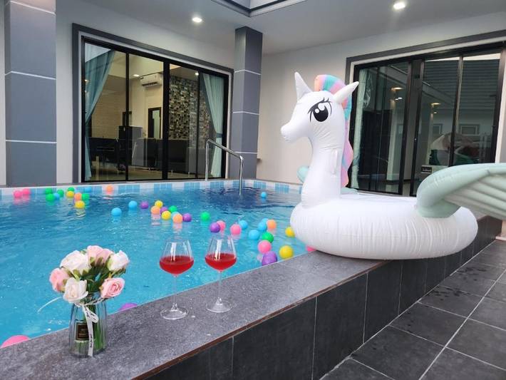Chalet para 15 personas, con vistas además de piscina y terraza, Se admiten mascotas - 1