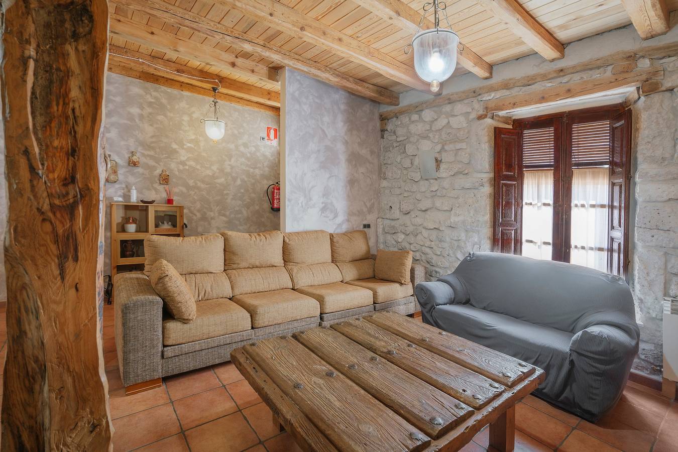 Casa rural 'Hoyal de Pinares' con jardín privado y Wi-Fi in Frumales, Provincia de Segovia