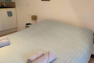 Appartement De Vacances pour 2 Personnes dans Gaillac, Massif central, Photo 1