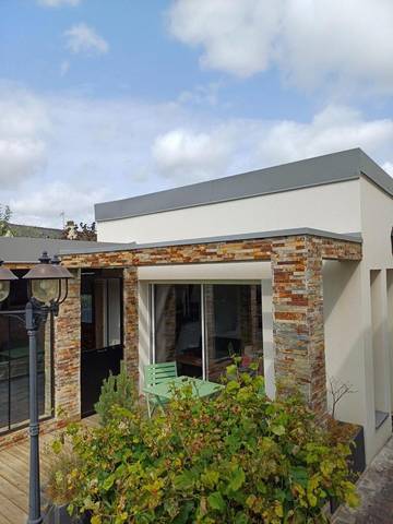 Hôtel pour 4 personnes, avec vue et terrasse à Gévezé