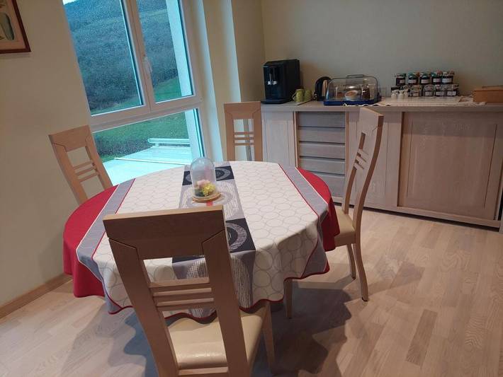 Ferienwohnung für 3 Personen, mit Terrasse und Whirlpool sowie Garten und Ausblick in Wissembourg - 4