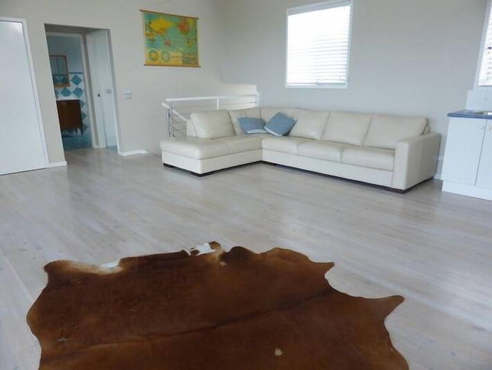 Holiday home for 10 people, with balcony and garden, with pets in Vincentia