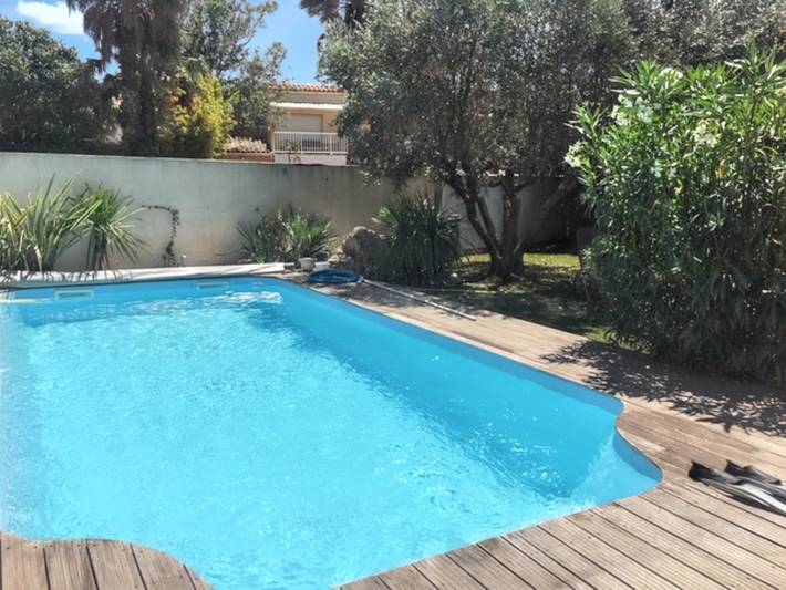 Villa pour 6 personnes, avec piscine ainsi que jardin et terrasse au Cap d'Agde - 3