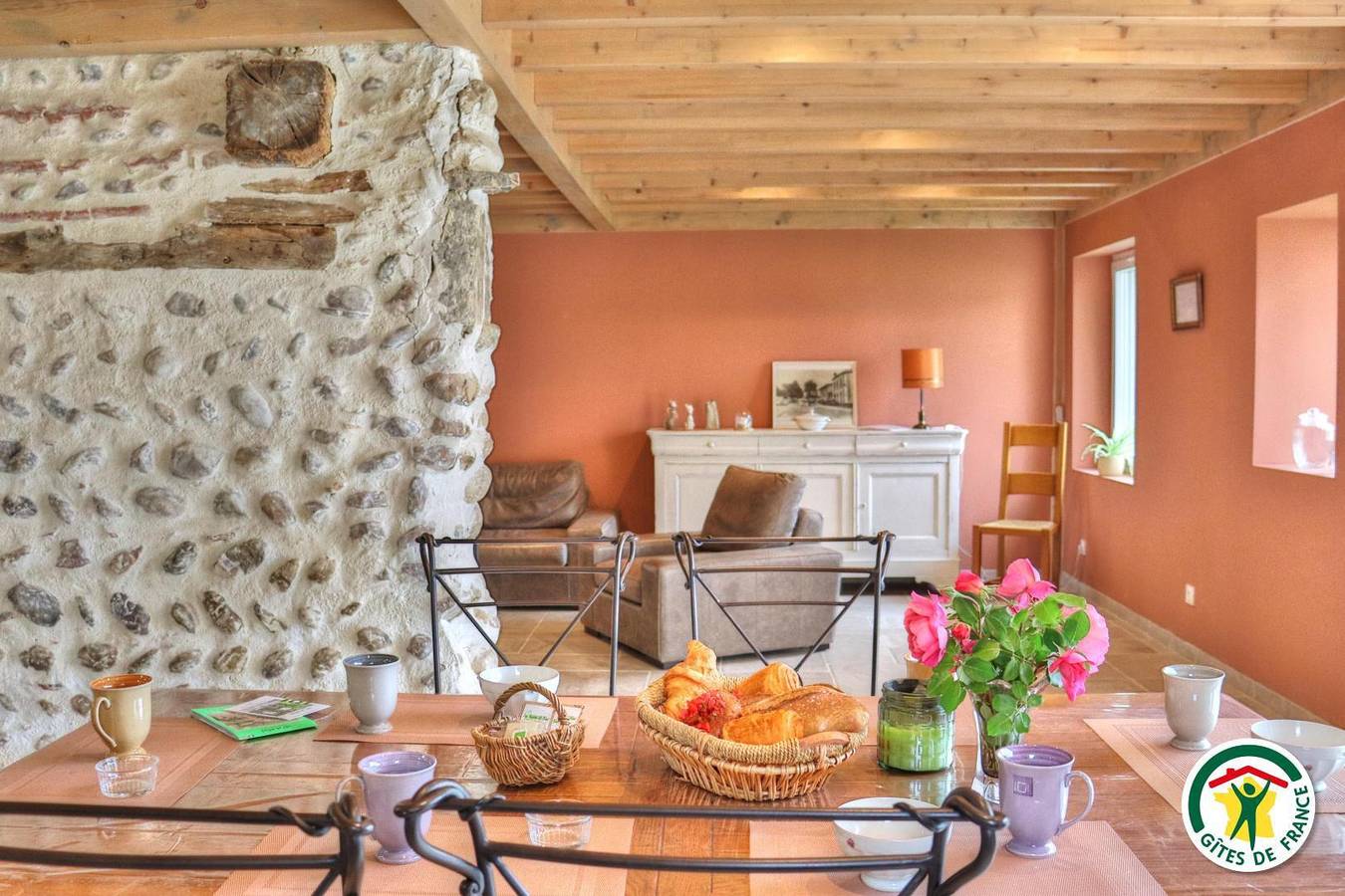 La Dame De Drôme Isère in Lapeyrouse-Mornay, Región de Vienne