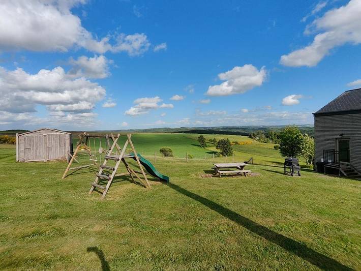 Location de vacances pour 6 personnes, avec vue et jardin à Tenneville - 3