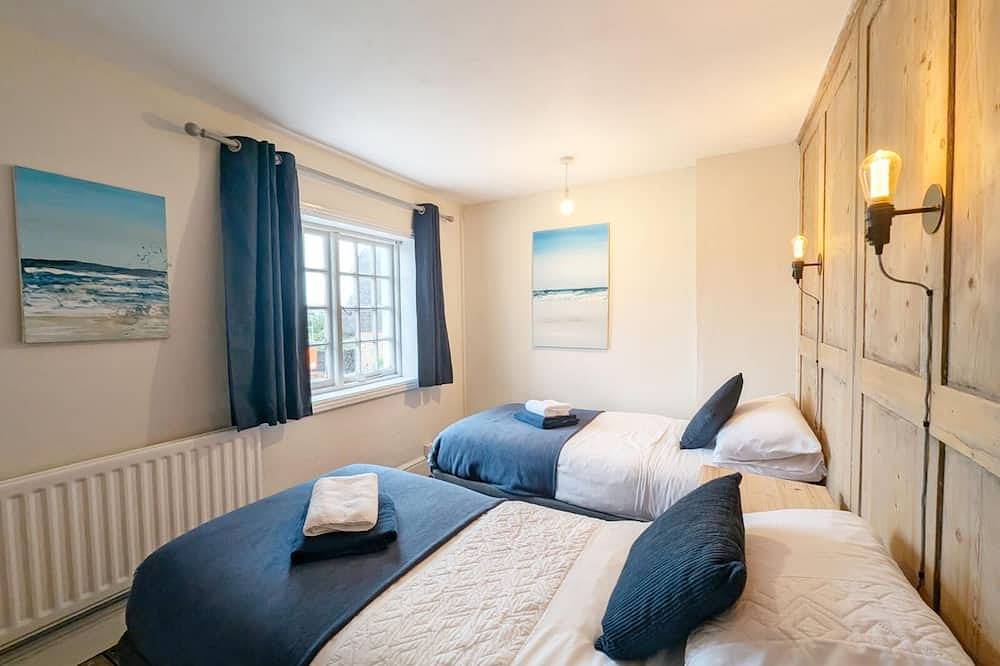 Spindrift - cute country cottage in Arundel in Arundel, South Downs