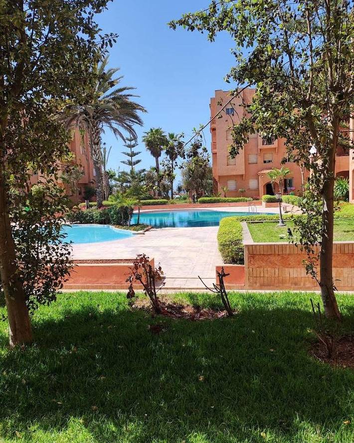 Appartement de vacances pour 13 personnes, avec bassin pour enfant et vue ainsi que piscine et jardin