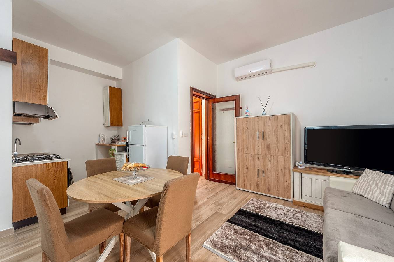 Casa de Férias 'Katia' com Jardim Privado e Ar Condicionado in Cellino San Marco, Salento