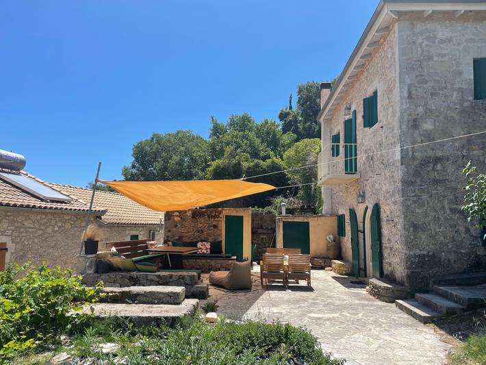Vacation rental for 7 people, with Balcony and Yard in Lefkada