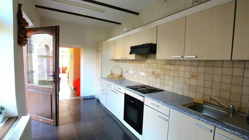 Gîte pour 10 personnes, avec jardin et sauna, animaux acceptés à Herbeumont - 4