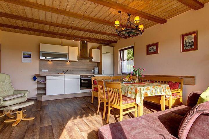 Ferienwohnung für 4 Personen, mit Terrasse und Sauna sowie Garten in Rhön-Bayern - 2