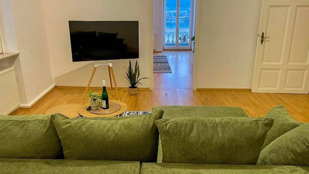 Ganze Ferienwohnung, Ferienwohnung für 5 Personen (105 m²) in Rüdesheim am Rhein in Rüdesheim am Rhein, Rheingau-Taunus-Kreis