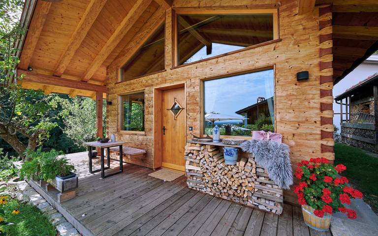 Chalet für 3 Personen, mit Terrasse und Balkon/Terrasse, kinderfreundlich im Chiemgau - 3
