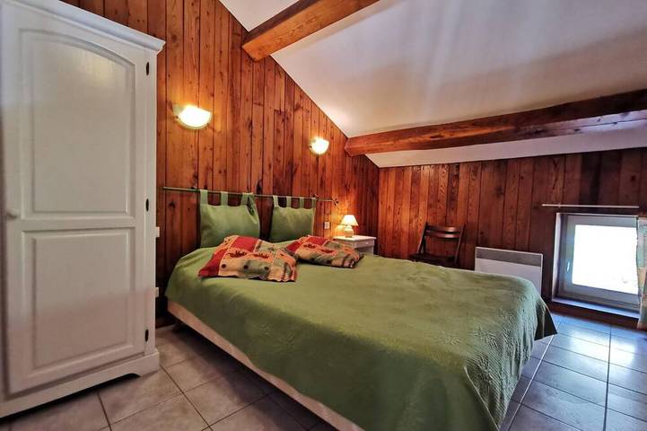 Location de vacances pour 5 personnes, avec jardin et piscine, animaux acceptés à Courniou - 2