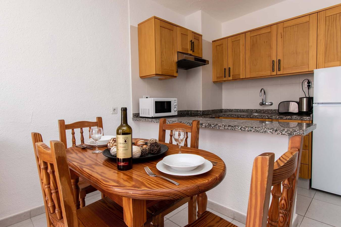 Entire apartment, Las Blanquitas 5 in Playa de las Américas, Arona