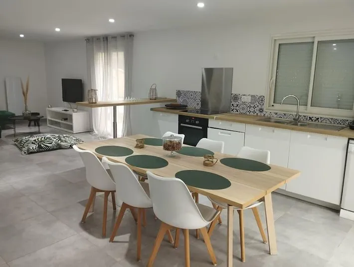 Villa pour 6 personnes, avec jardin et vue - 1