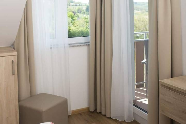 Ferienwohnung für 4 Personen, mit Sauna und Garten sowie Balkon in Schliengen - 2