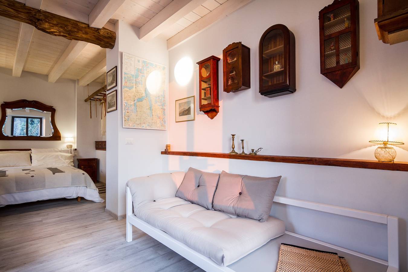 Casa Vacanze 'Appartamento Panoramico Como' con Vista Lago, Wi-Fi e Aria Condizionata in Mezzovico (Blevio), Blevio