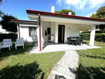 Villa voor 7 Personen in Bibione, Provincie Venetië, Afbeelding 4