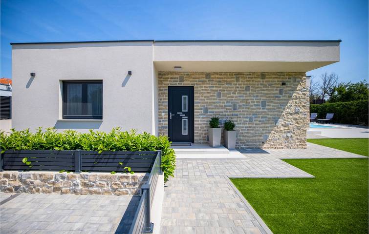 Ferienhaus für 10 Personen in Nin - 2