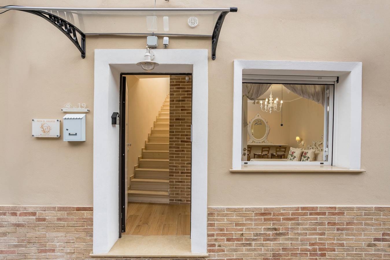 Entire apartment, Apartment 'Maison Del Viaggiatore - 2' with Wi-Fi and Air Conditioning in Catania, Catania Province