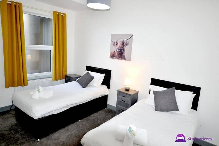 The Moo House 2 bed Property - Stayseekers in Salisbury, Wiltshire