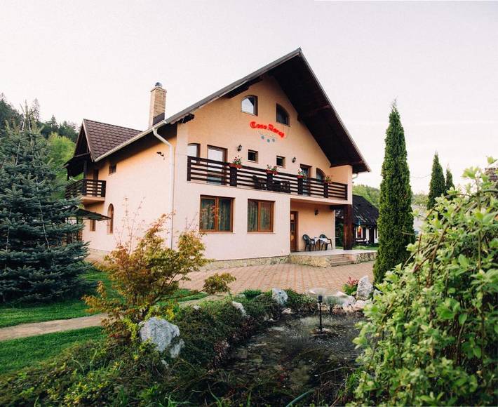 Maison d’hôte pour 18 personnes, avec Balcon ainsi que Terrasse et Jardin dans Sucevița
