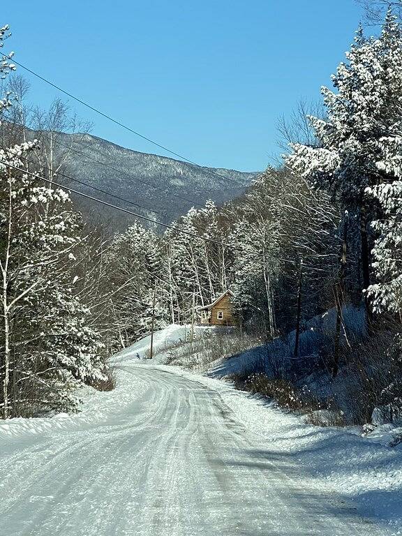 Winter is Upon Us Reserve your White Mtn. Escape in Woodstock (NH), Franconia Notch