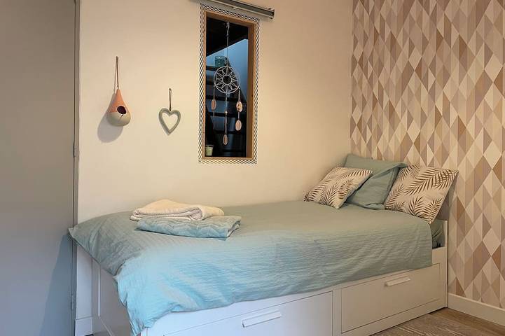 Gîte pour 4 personnes, avec terrasse à Les Martres-de-Veyre - 4