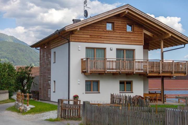 Ferienwohnung für 5 Personen, mit Ausblick und Balkon - 1
