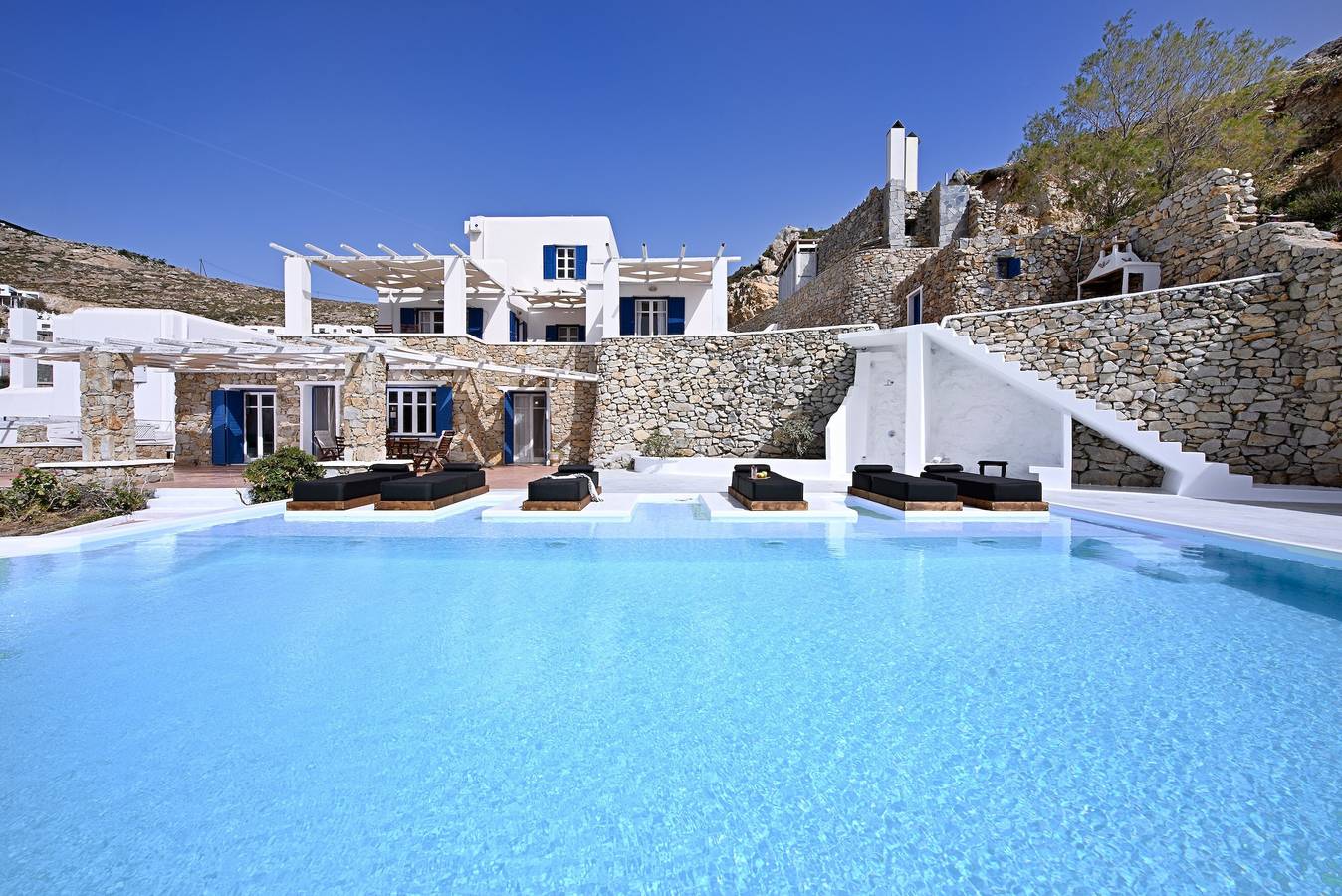 Villa 'Wonderful Chrysta' with Sea View and Pool in Mykonos