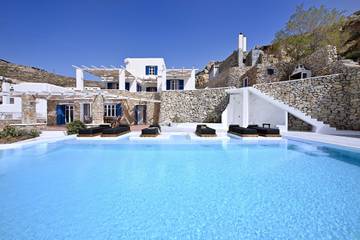 Villa for 10 Guests in Mykonos, Cyclades, Picture 2