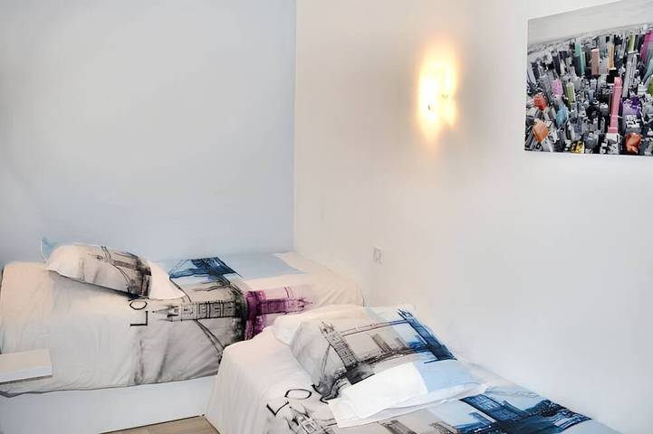 Location de vacances pour 27 personnes, avec jardin à Saint-Épain - 3