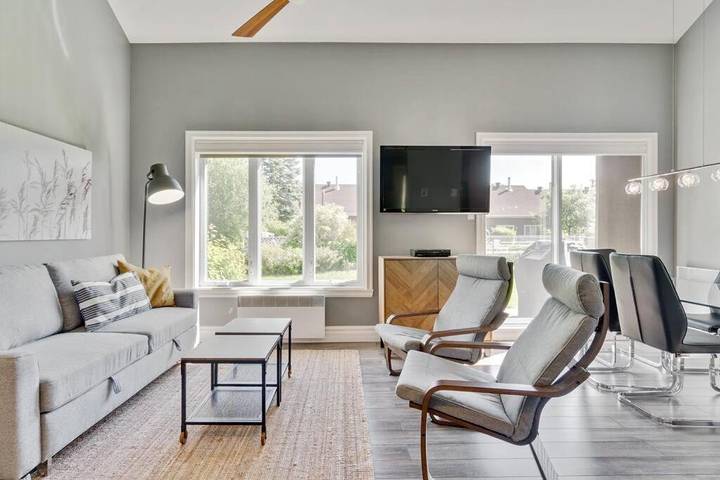 Gîte pour 6 personnes, avec terrasse ainsi que piscine et jardin à Beaupré - 3