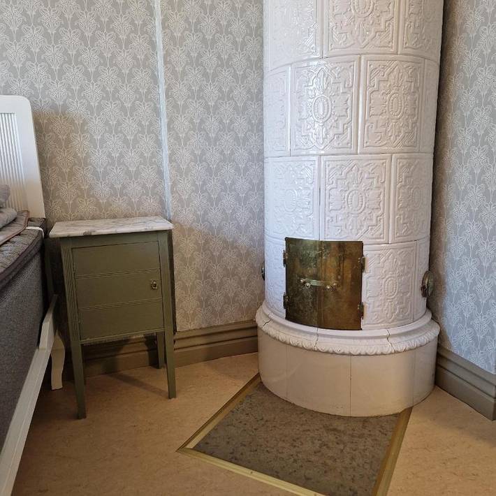 Hostel für 6 Personen, mit Seeblick und Garten sowie Ausblick und Pool in Hjo - 2