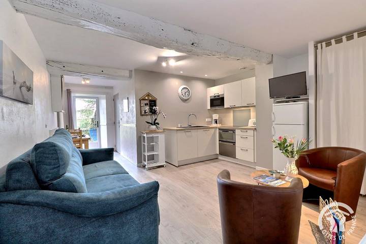 Gîte pour 2 personnes, avec Terrasse ainsi que Jardin et Vue à Saint-Marcan