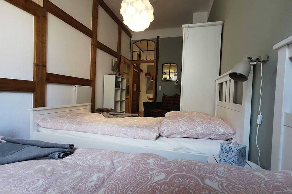 Ganze Wohnung, Kajüte 1, Altstadt, Hochparterre Frankenstr. 50 - Gohr- Ferienwohnungen in Ozeaneum Stralsund, Stralsund