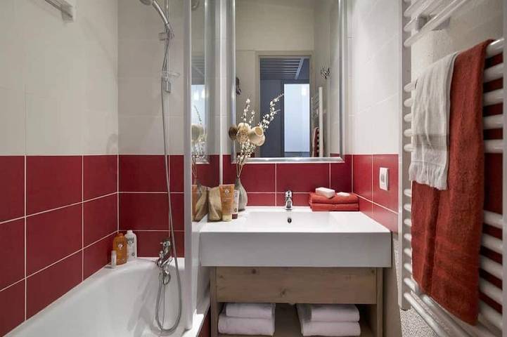 Ganze Wohnung, Courchevel La Tania, 2-room apartment with basement parking in La Tania, La Perrière